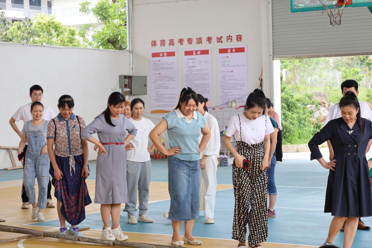 我校举行“五一”国际劳动节教职工游园活动 丨 HUANQIU.COM